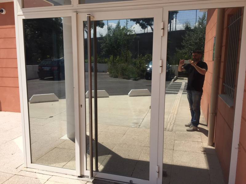 Pose de film solaire dans une crèche de Marseille 13013