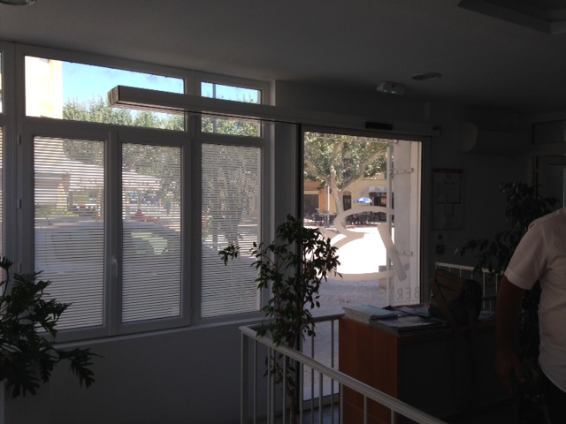 Pose de films Brises vue dans des bureaux administratifs dans les Bouches du Rhône